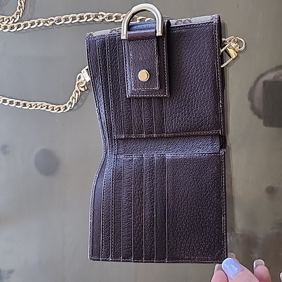 Gucci SOLD wallet with gold. in very very good condition π β€οΈ π π π π - Picture 5 of 17